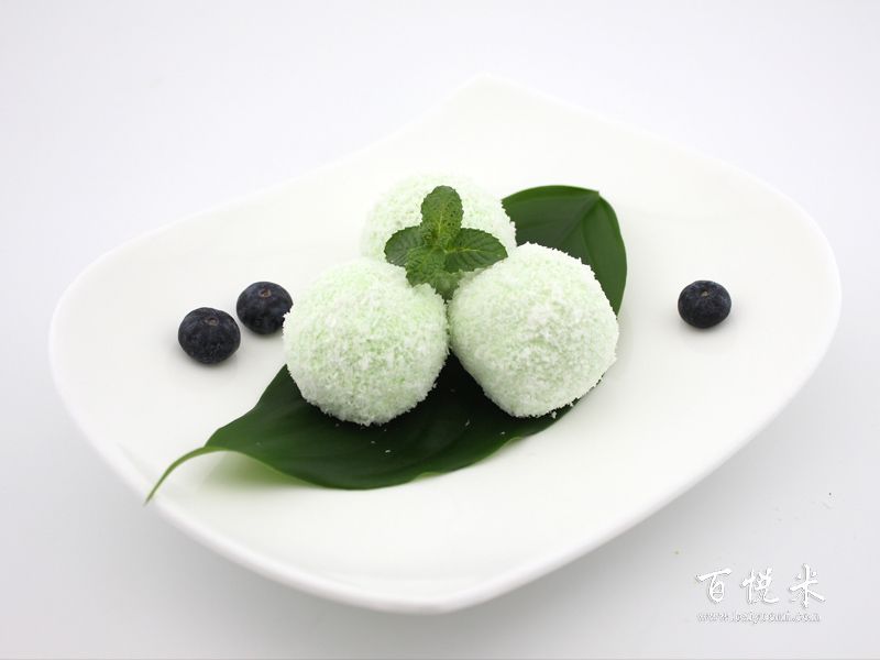 想開點創(chuàng)業(yè),是開甜品店還是酒吧好呢?